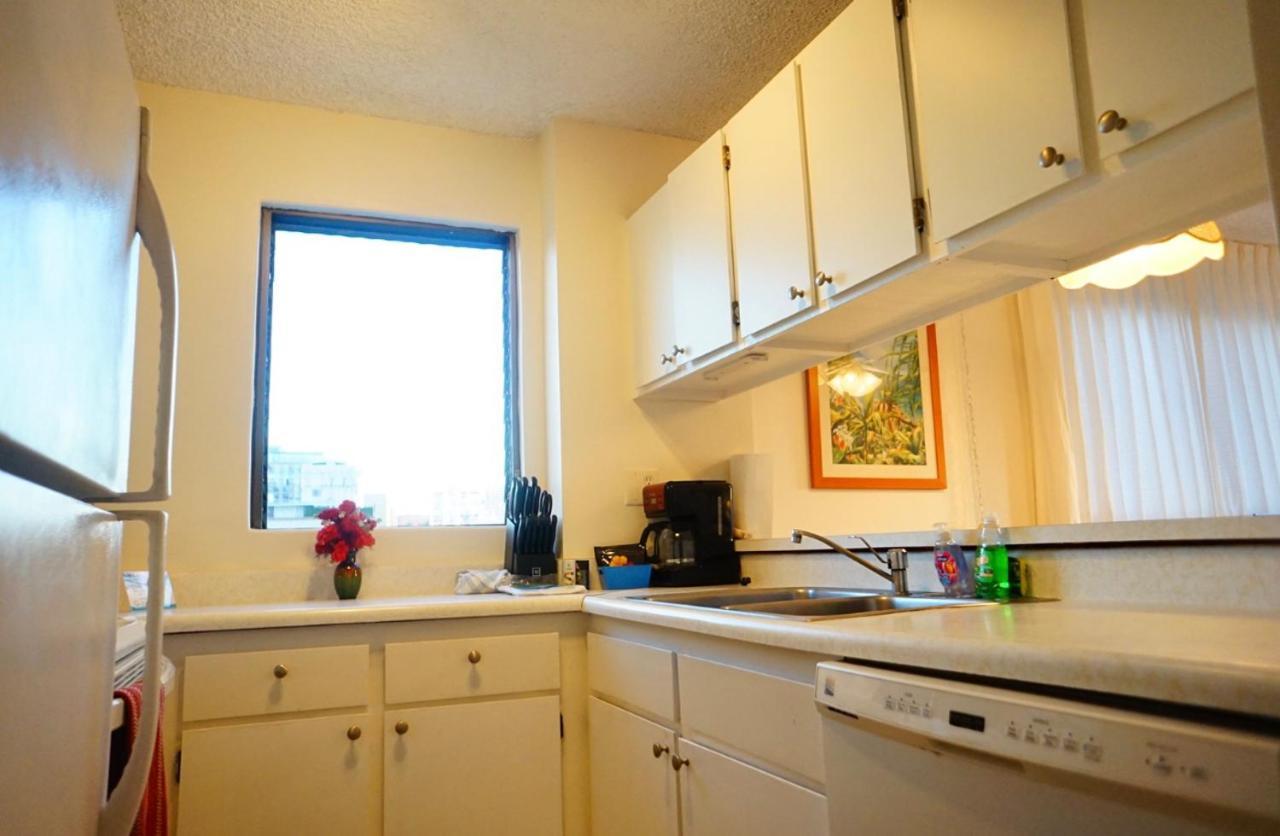 Apartamento 1508- Heart Of Waikiki With Kitchen-Free Parking-King Bed-Corner Unit Honolulu Exterior foto