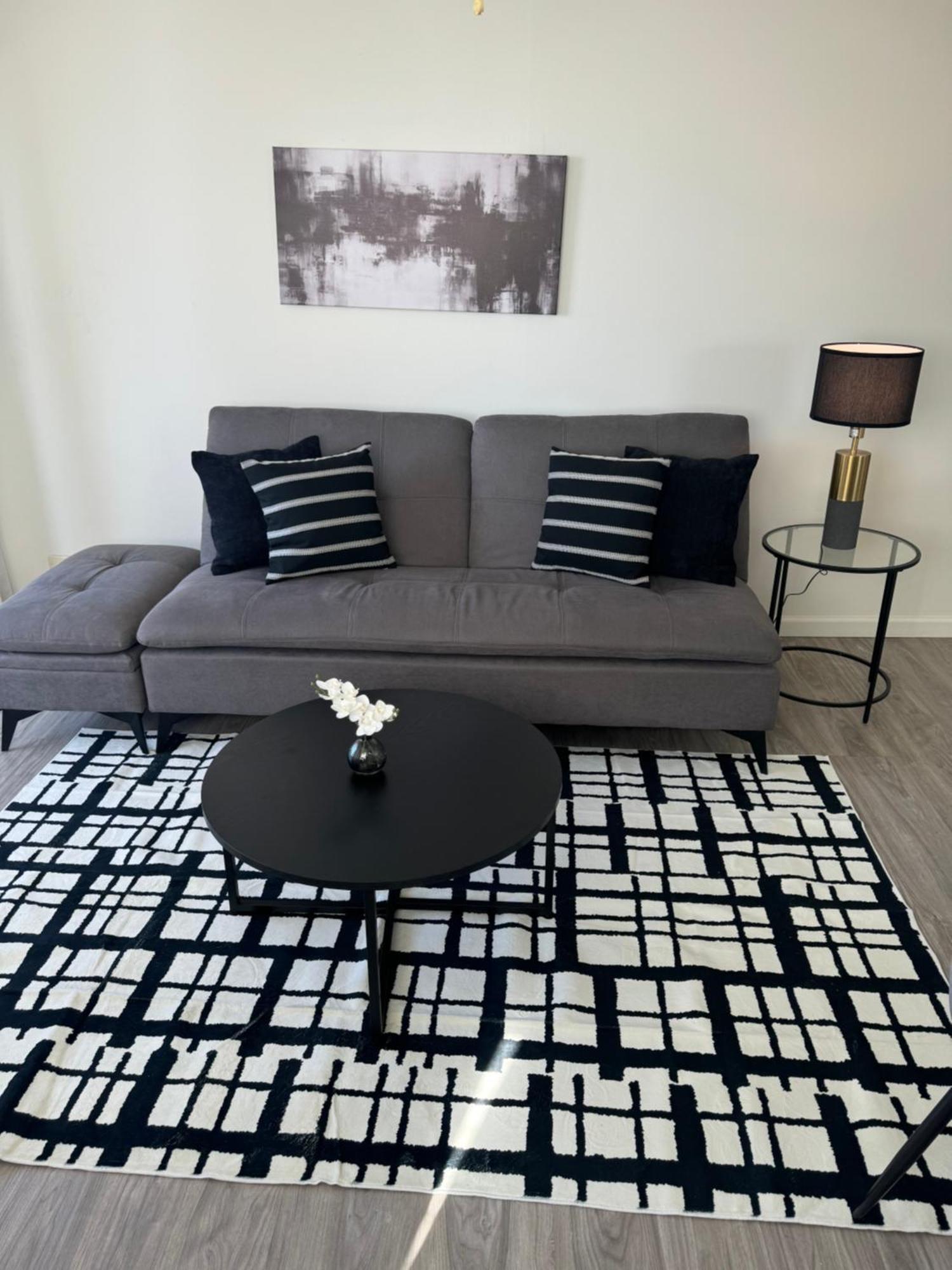Apartamento 1508- Heart Of Waikiki With Kitchen-Free Parking-King Bed-Corner Unit Honolulu Exterior foto